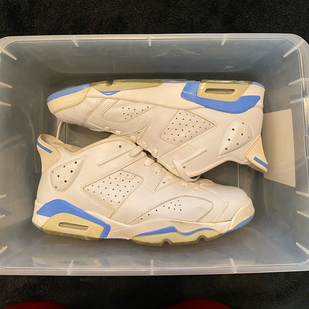 Air Jordan 6 Low “UNC”